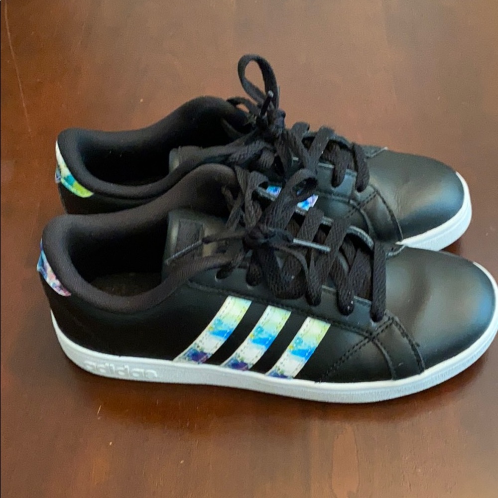 Adidas Neo - Kids 3.5